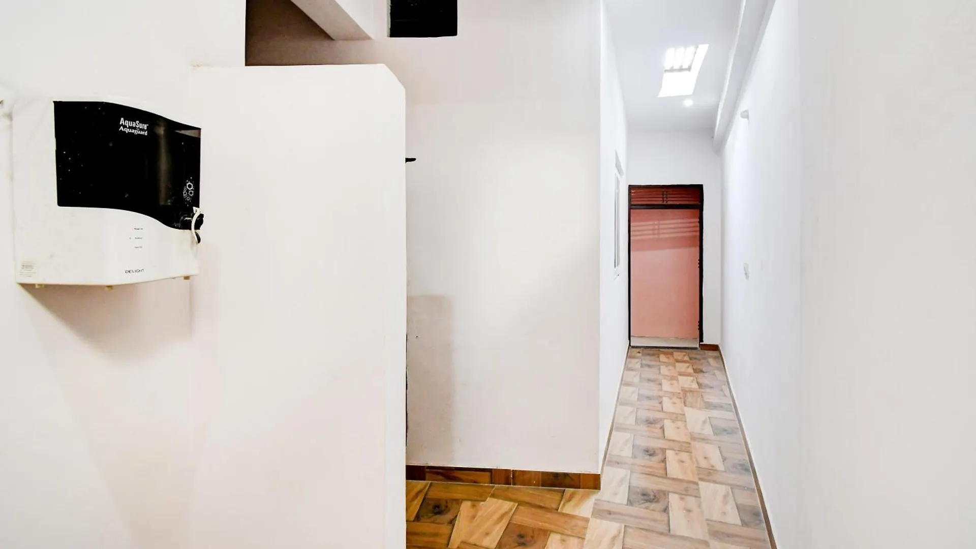Hotel O Valencia Stay Варанаси Индия